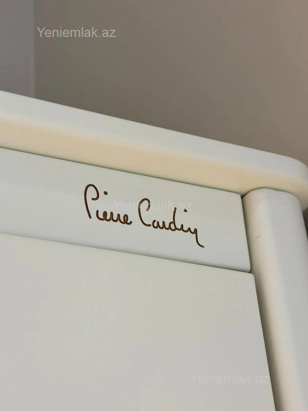 Satılır 4 otaqlı yeni tikili 160 m²