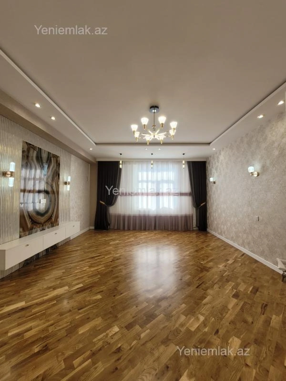 Satılır 3 otaqlı yeni tikili 114 m²