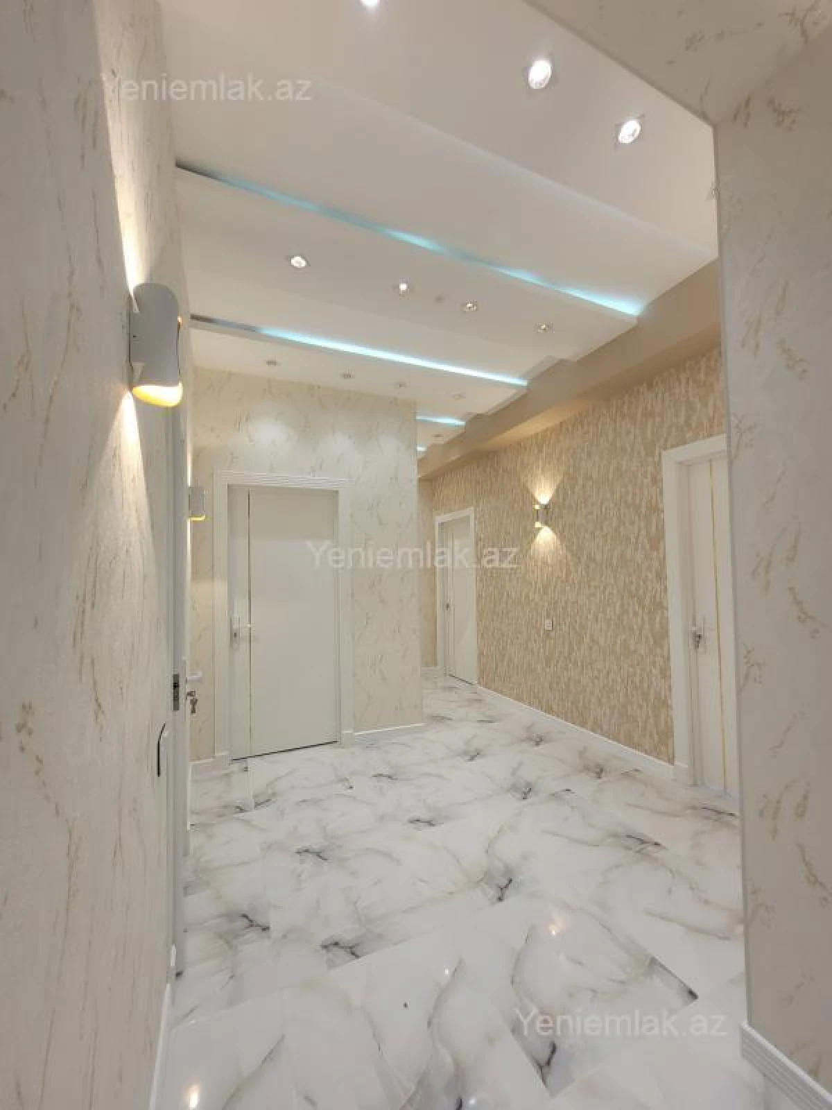 Satılır 3 otaqlı yeni tikili 114 m²