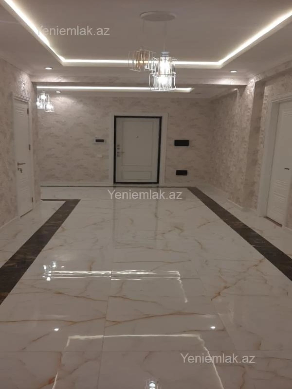 Satılır 3 otaqlı yeni tikili 170 m²
