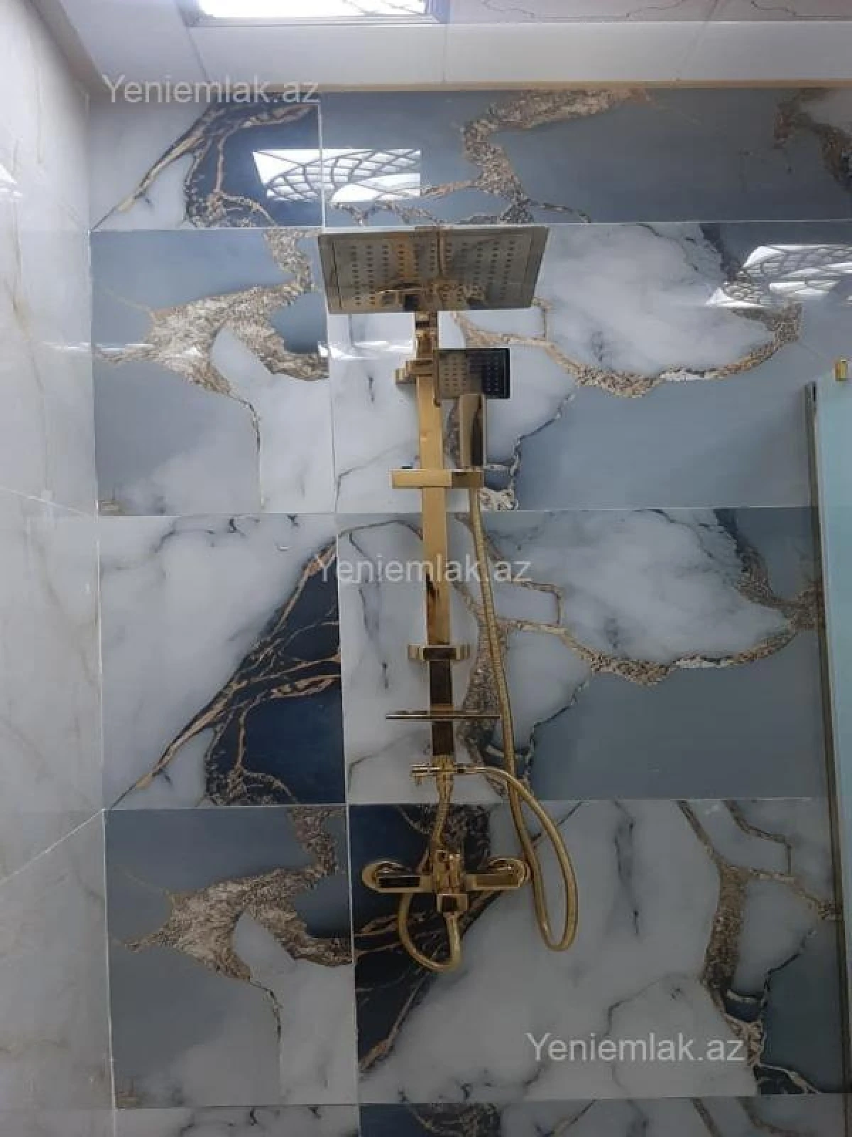 Satılır 3 otaqlı yeni tikili 170 m²