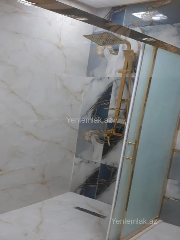 Satılır 3 otaqlı yeni tikili 170 m²