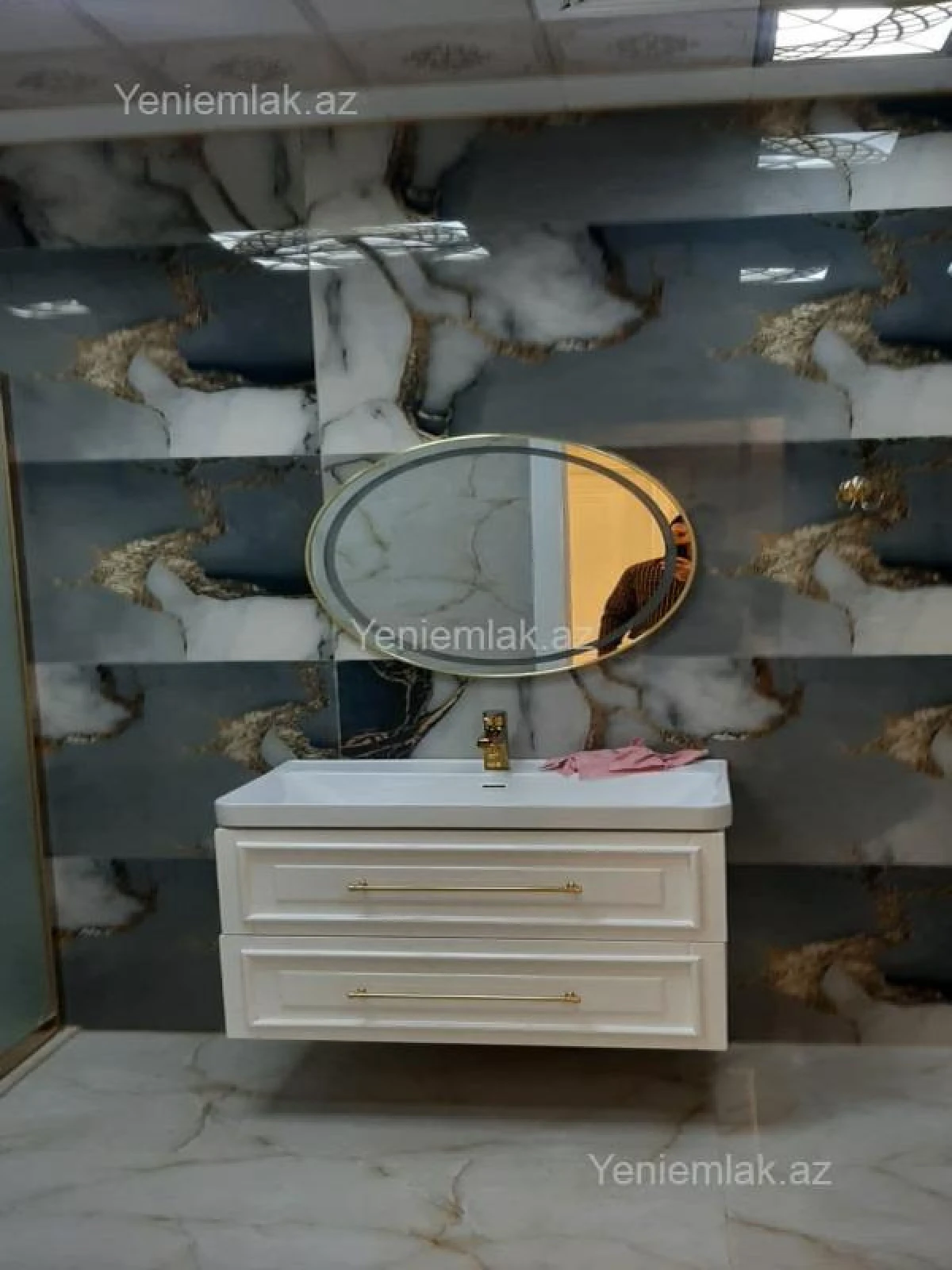 Satılır 3 otaqlı yeni tikili 170 m²