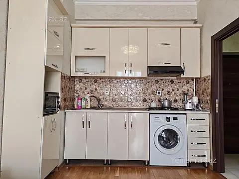 Satılır 2 otaqlı yeni tikili 45 m²