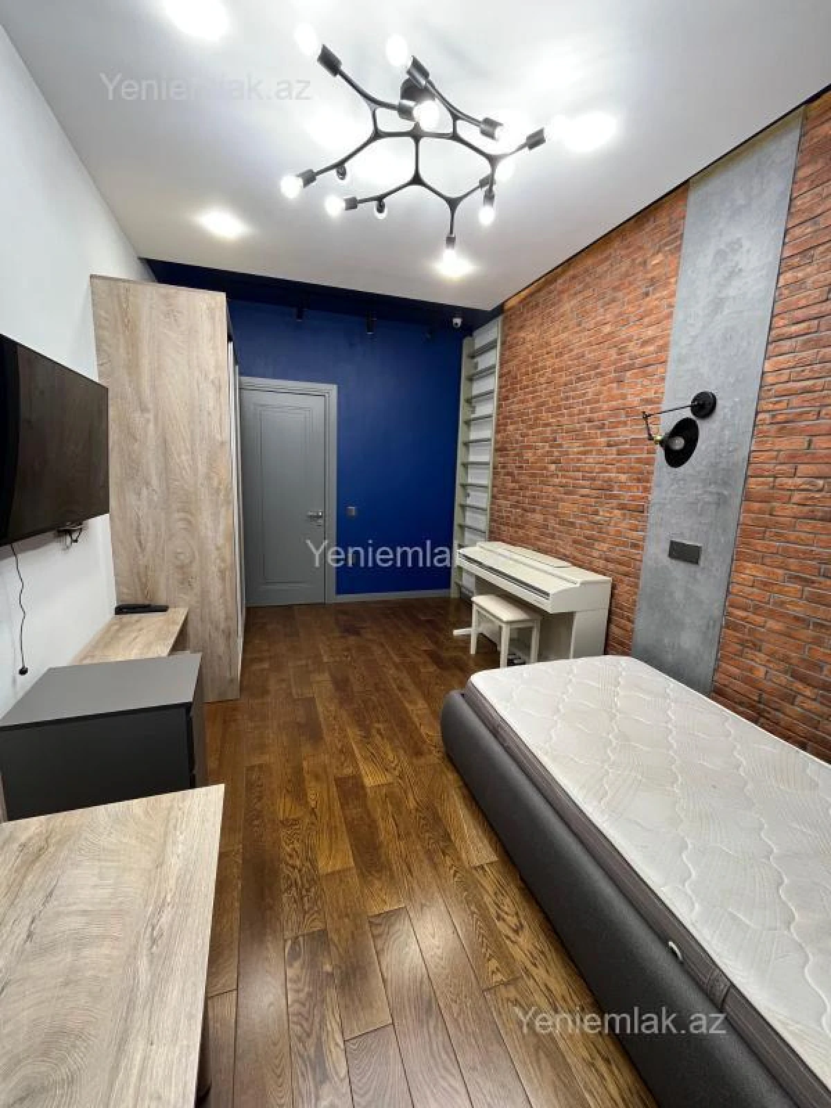 Satılır 4 otaqlı yeni tikili 180 m²