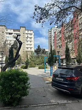 Satılır 7 otaqlı obyekt 300 m²