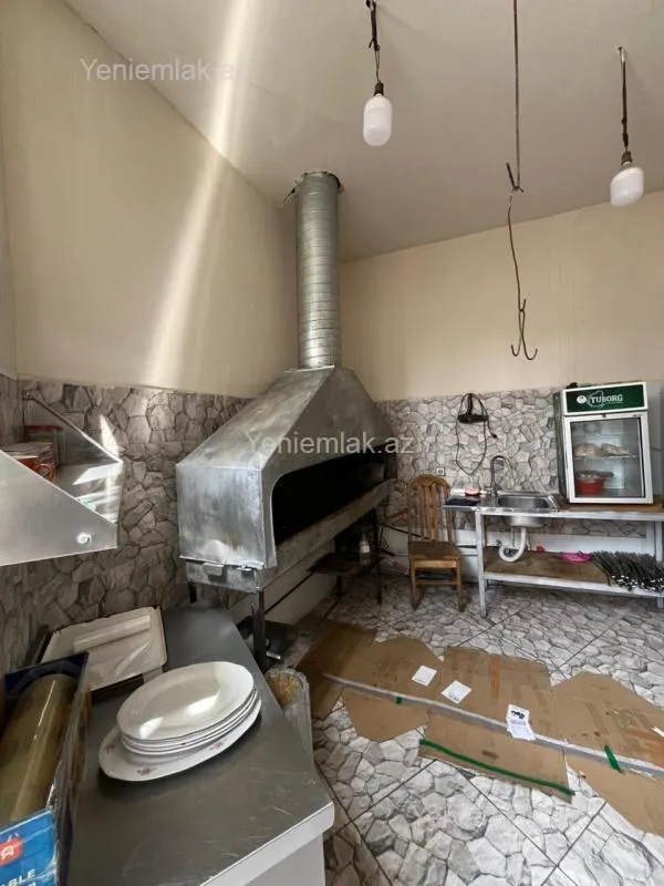 Satılır 7 otaqlı obyekt 300 m²