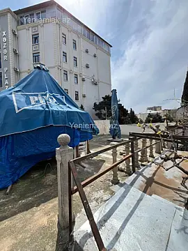 Satılır 7 otaqlı obyekt 300 m²