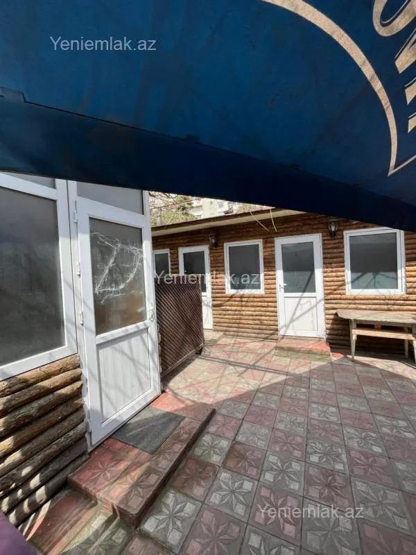 Satılır 7 otaqlı obyekt 300 m²