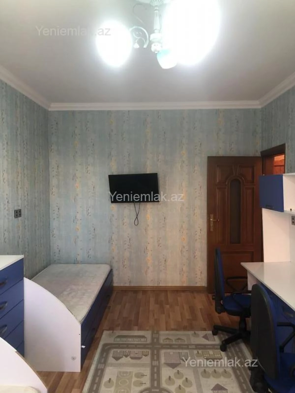 Satılır 3 otaqlı köhnə tikili 80 m²