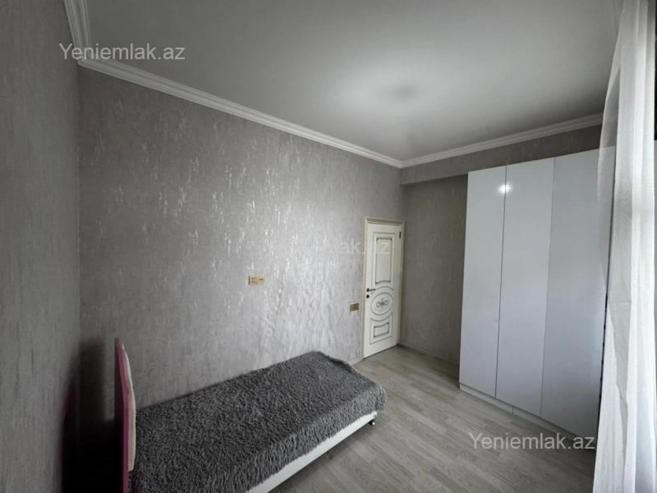 Satılır 3 otaqlı yeni tikili 85 m²