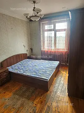 Satılır 3 otaqlı köhnə tikili 75 m²