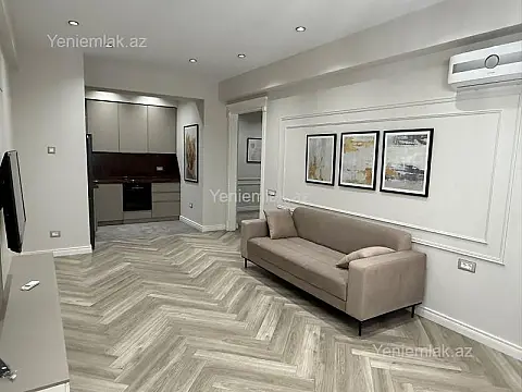 Satılır 2 otaqlı yeni tikili 68 m²