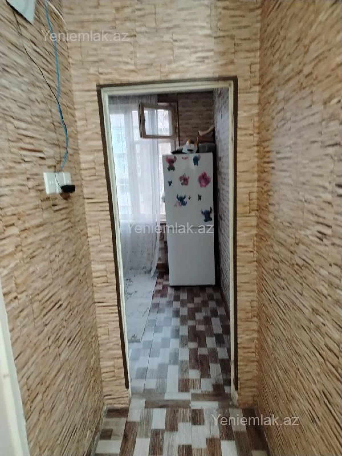 Satılır 2 otaqlı köhnə tikili 50 m²