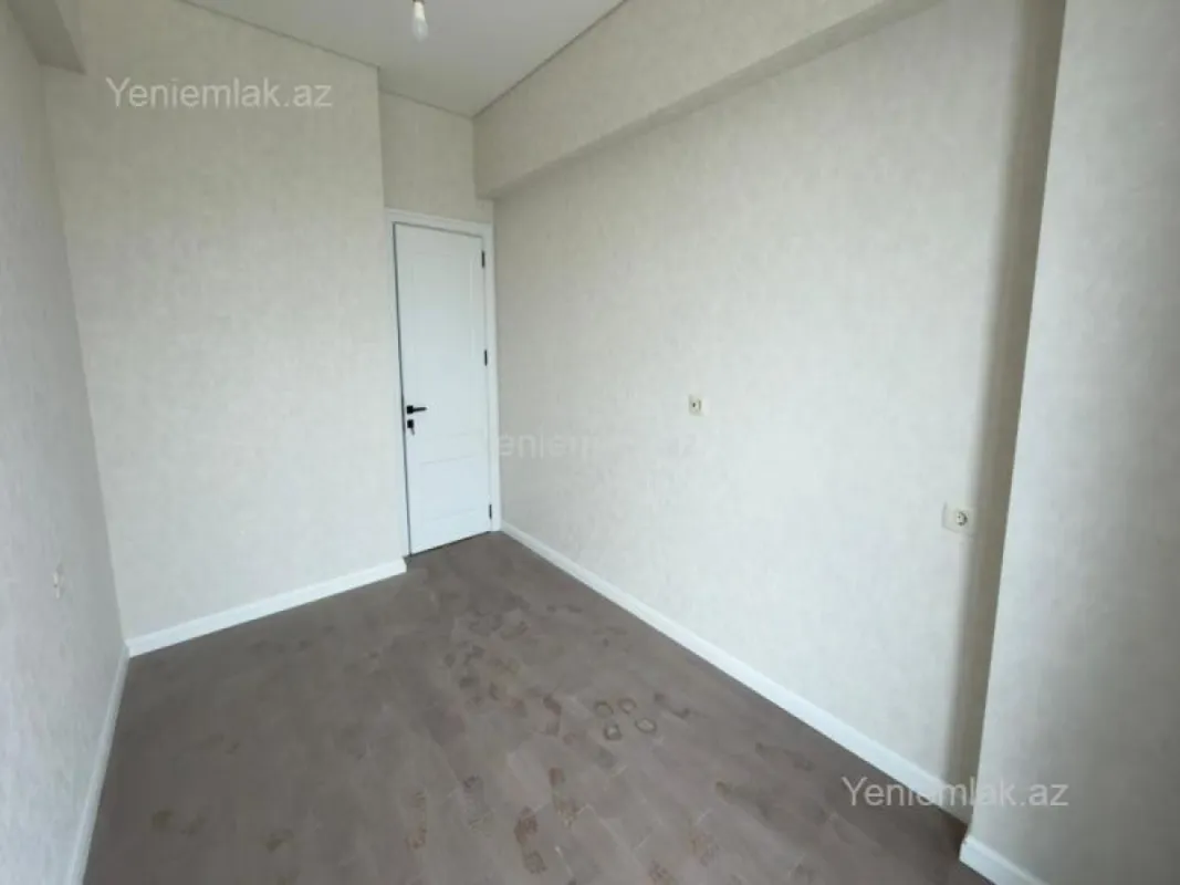 Satılır 3 otaqlı yeni tikili 71 m²