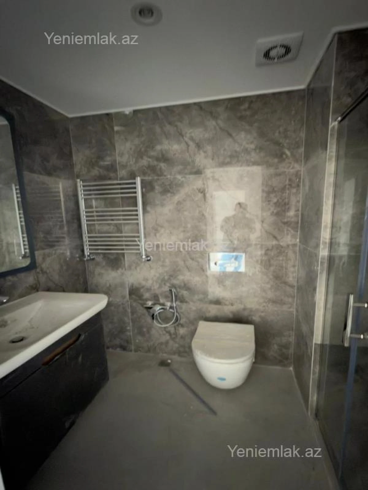 Satılır 3 otaqlı yeni tikili 71 m²