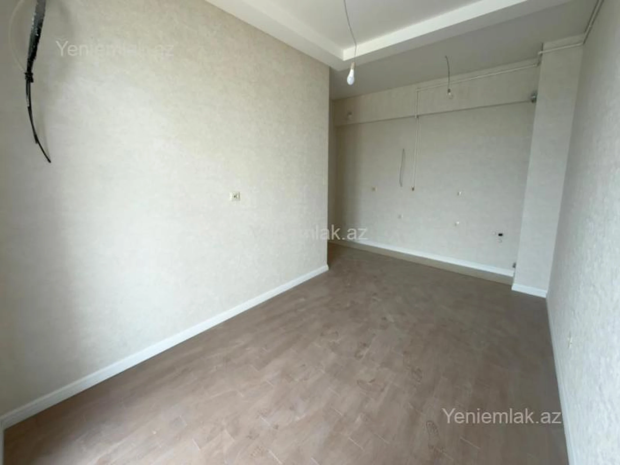Satılır 3 otaqlı yeni tikili 71 m²