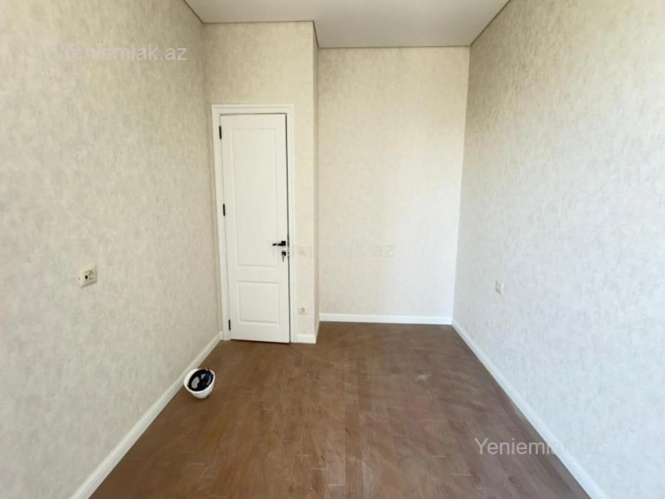 Satılır 2 otaqlı yeni tikili 64 m²
