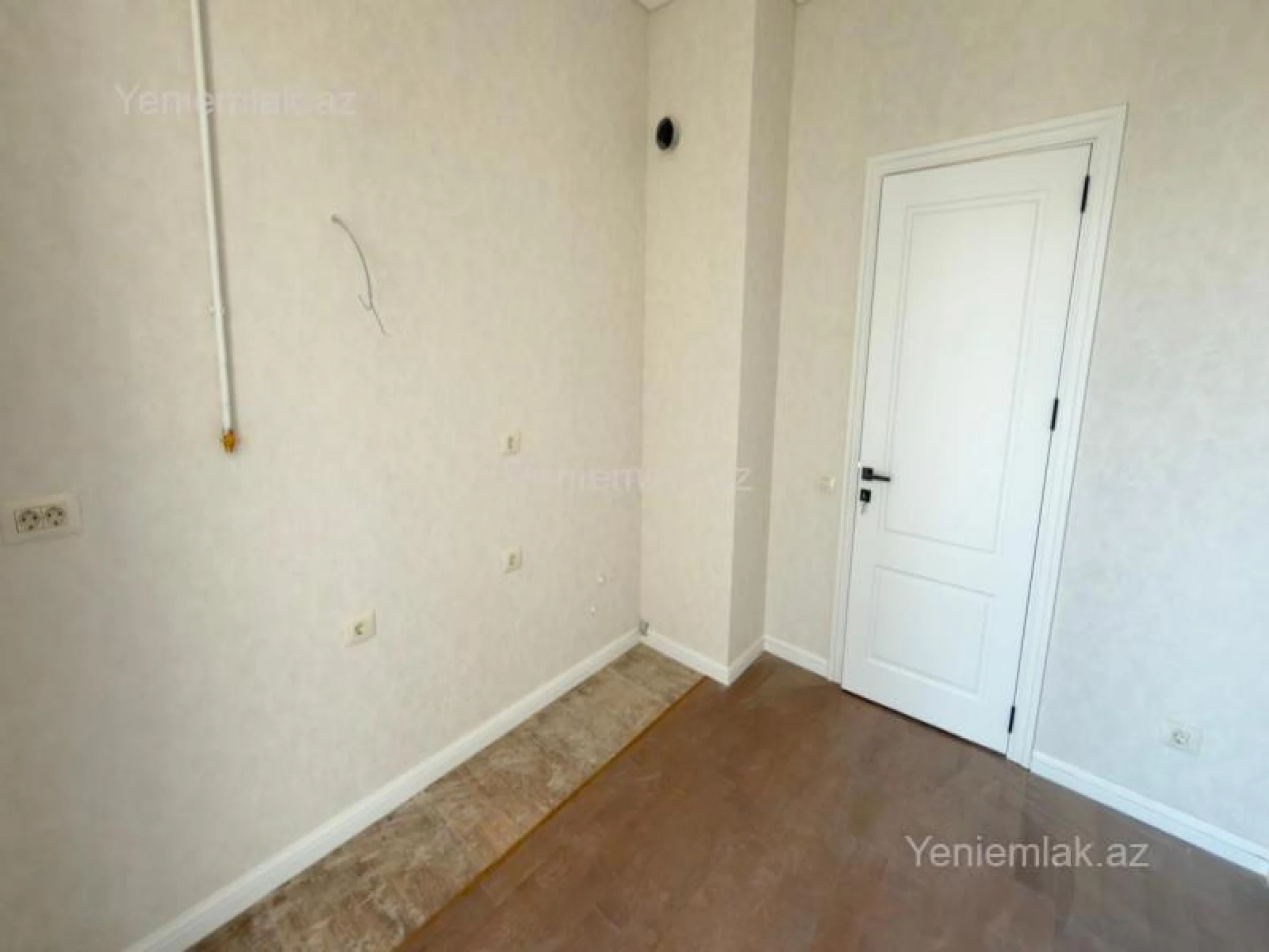 Satılır 2 otaqlı yeni tikili 64 m²