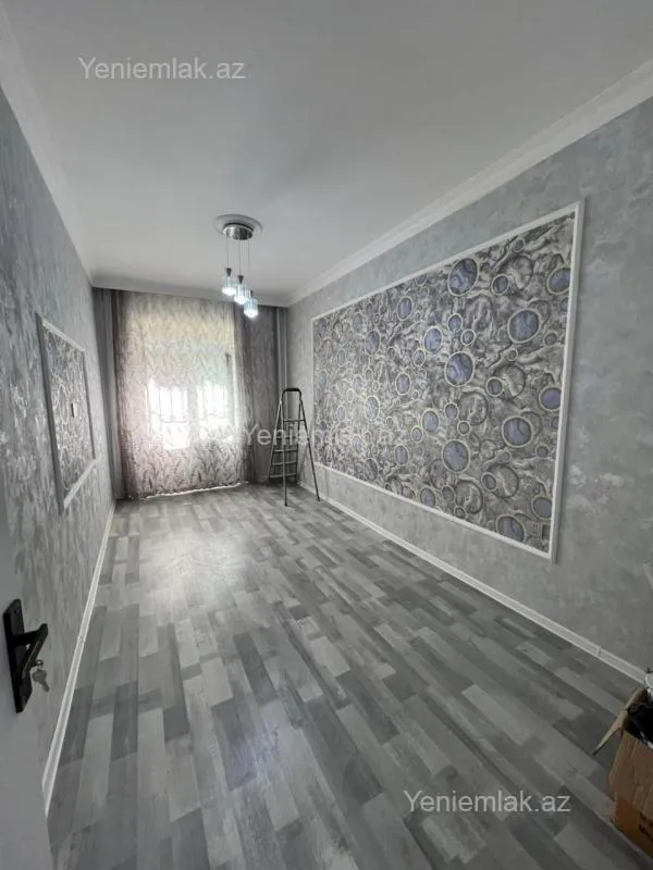 Satılır 3 otaqlı köhnə tikili 80 m²
