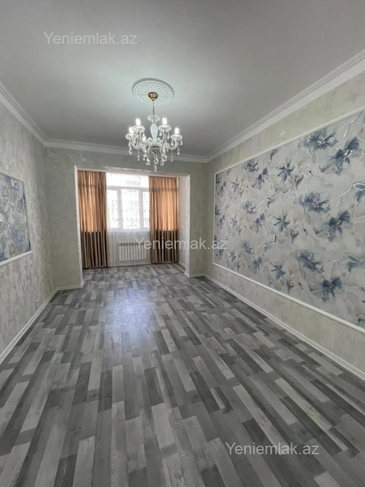 Satılır 3 otaqlı köhnə tikili 80 m²