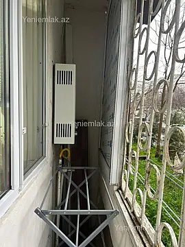 Satılır 3 otaqlı köhnə tikili 55 m²