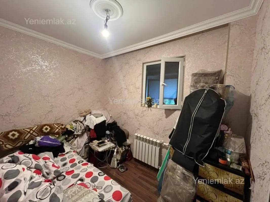 Satılır 3 otaqlı köhnə tikili 55 m²