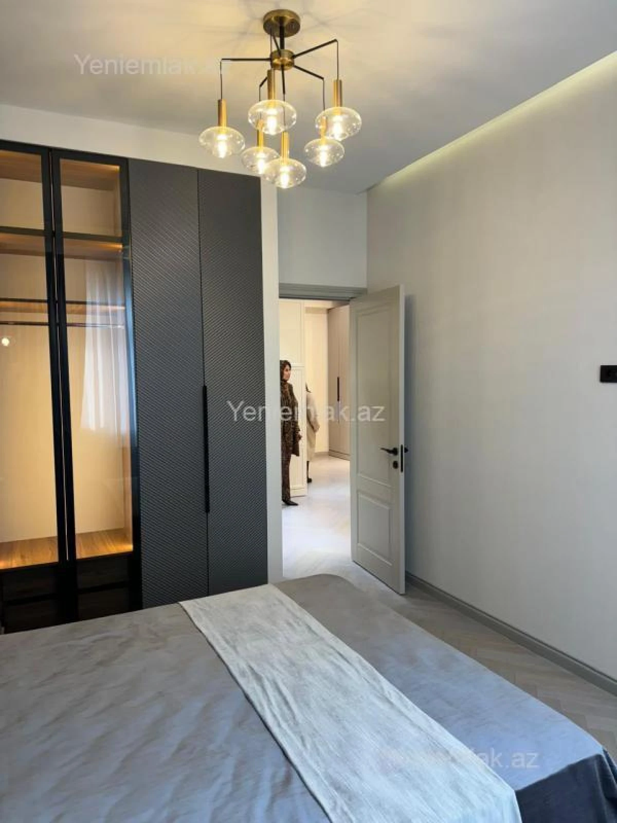 Satılır 2 otaqlı yeni tikili 70 m²