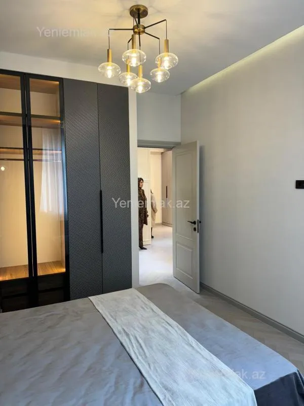 Satılır 2 otaqlı yeni tikili 70 m²