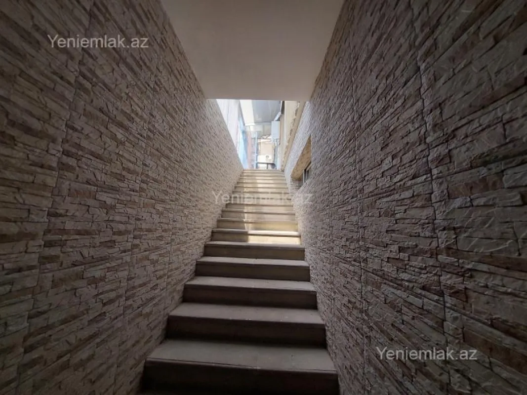 Satılır 6 otaqlı obyekt 280 m²