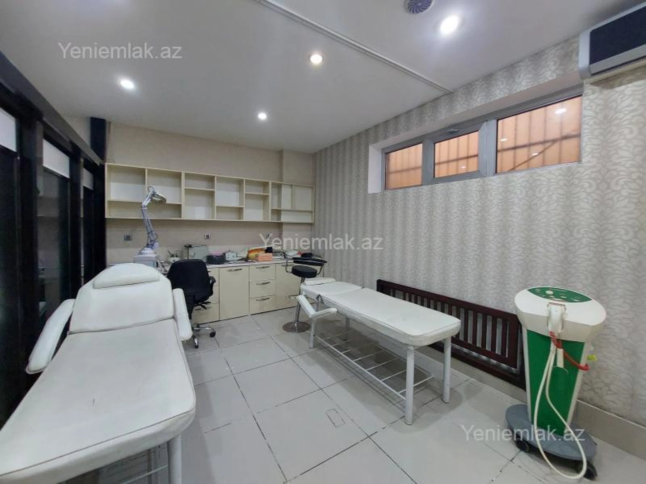 Satılır 6 otaqlı obyekt 280 m²