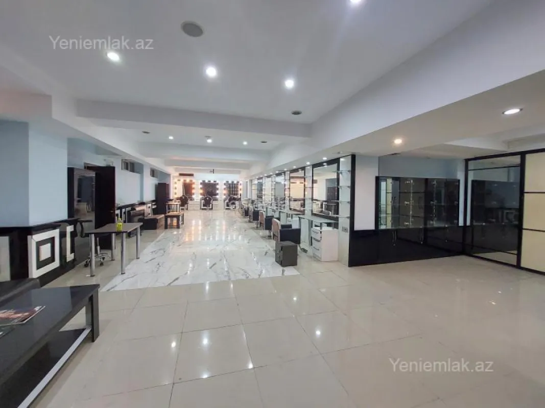 Satılır 6 otaqlı obyekt 280 m²