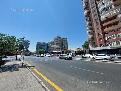 Satılır 6 otaqlı obyekt 280 m²