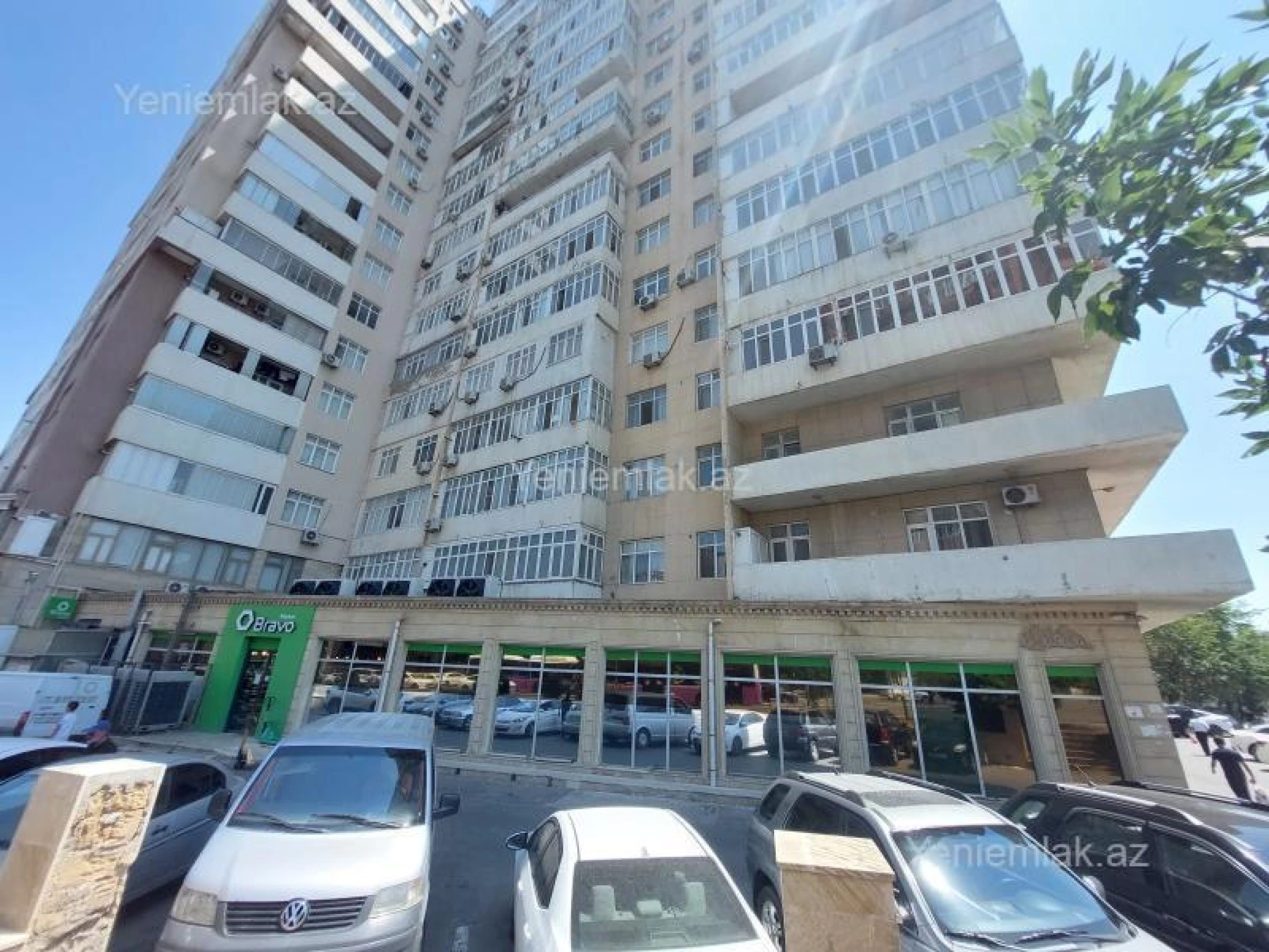Satılır 6 otaqlı obyekt 280 m²