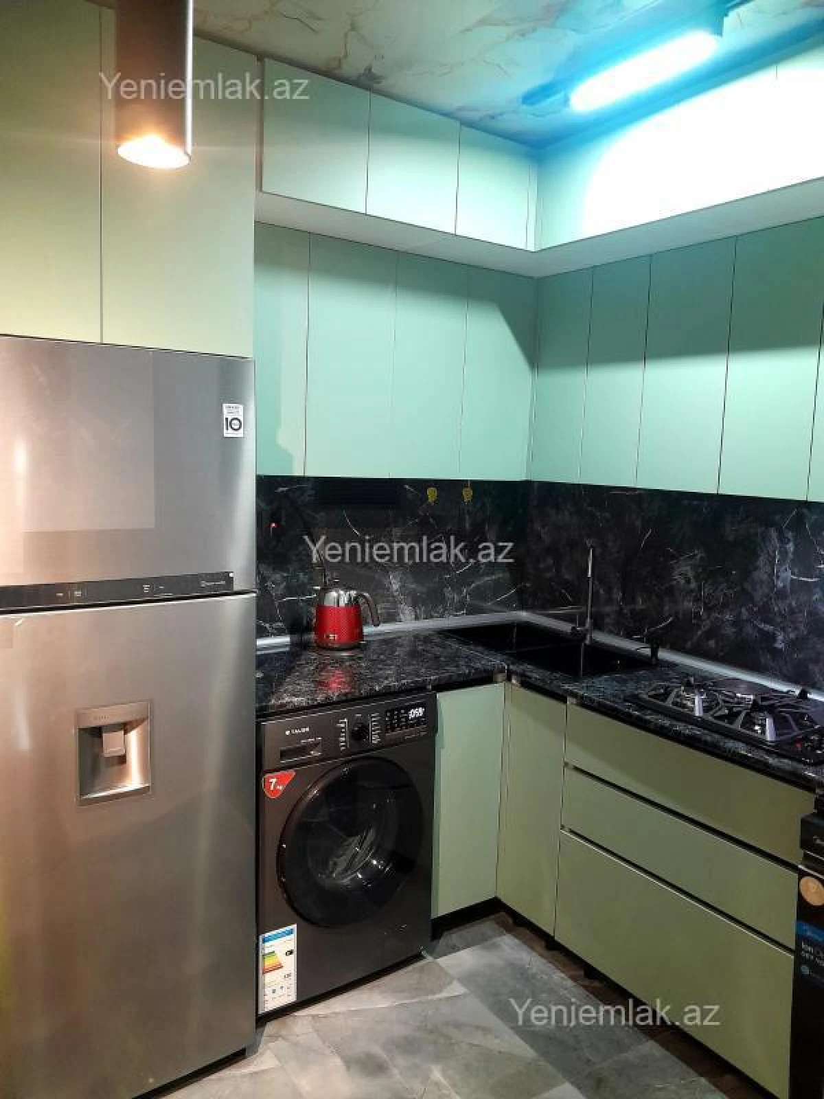 Satılır 3 otaqlı köhnə tikili 72 m²