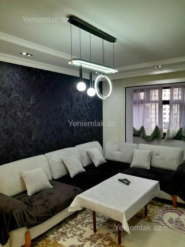 Satılır 3 otaqlı köhnə tikili 72 m²