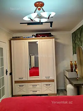 Satılır 3 otaqlı köhnə tikili 72 m²