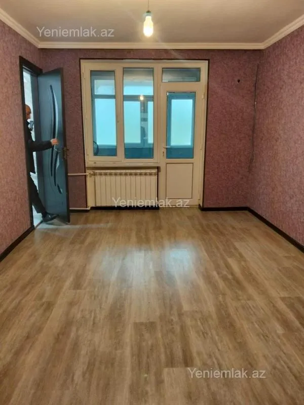 Satılır 3 otaqlı köhnə tikili 60 m²