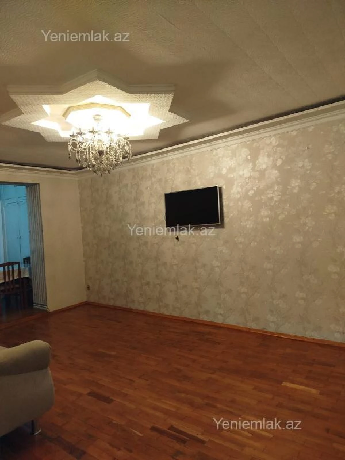 Satılır 3 otaqlı köhnə tikili 75 m²