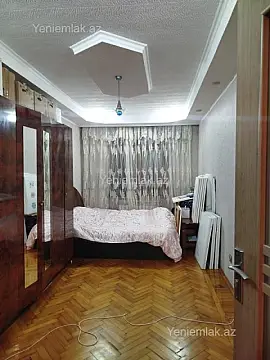 Satılır 3 otaqlı köhnə tikili 75 m²