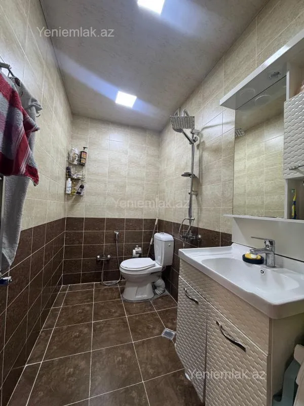 Satılır 1 otaqlı yeni tikili 45 m²