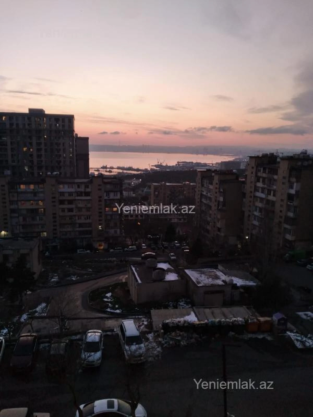 Satılır 5 otaqlı köhnə tikili 125 m²