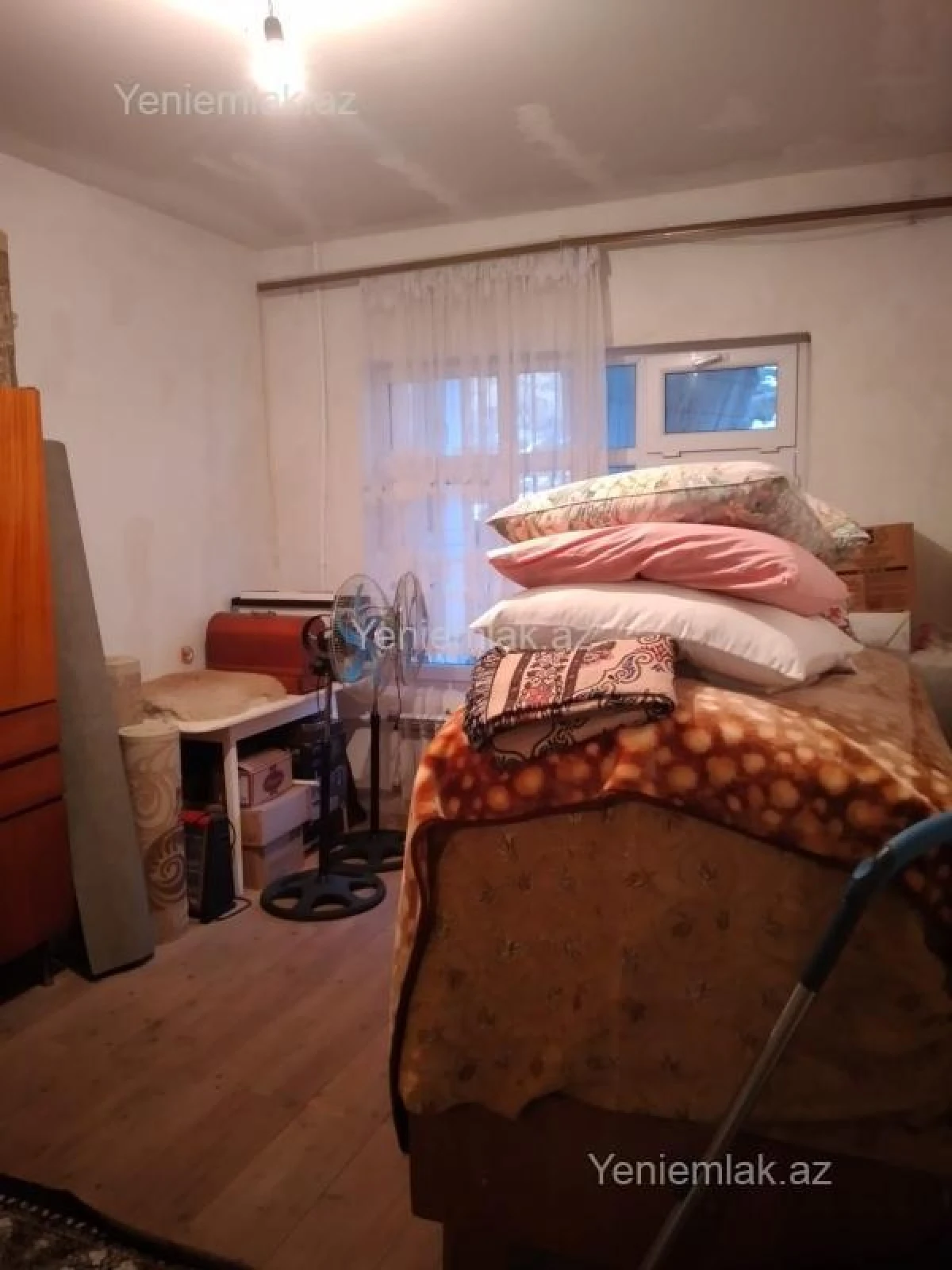 Satılır 5 otaqlı köhnə tikili 125 m²