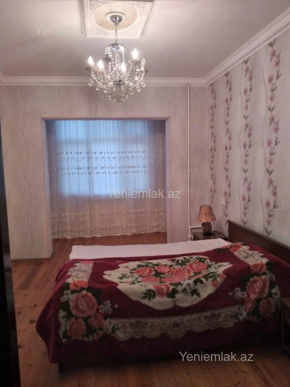 Satılır 5 otaqlı köhnə tikili 125 m²