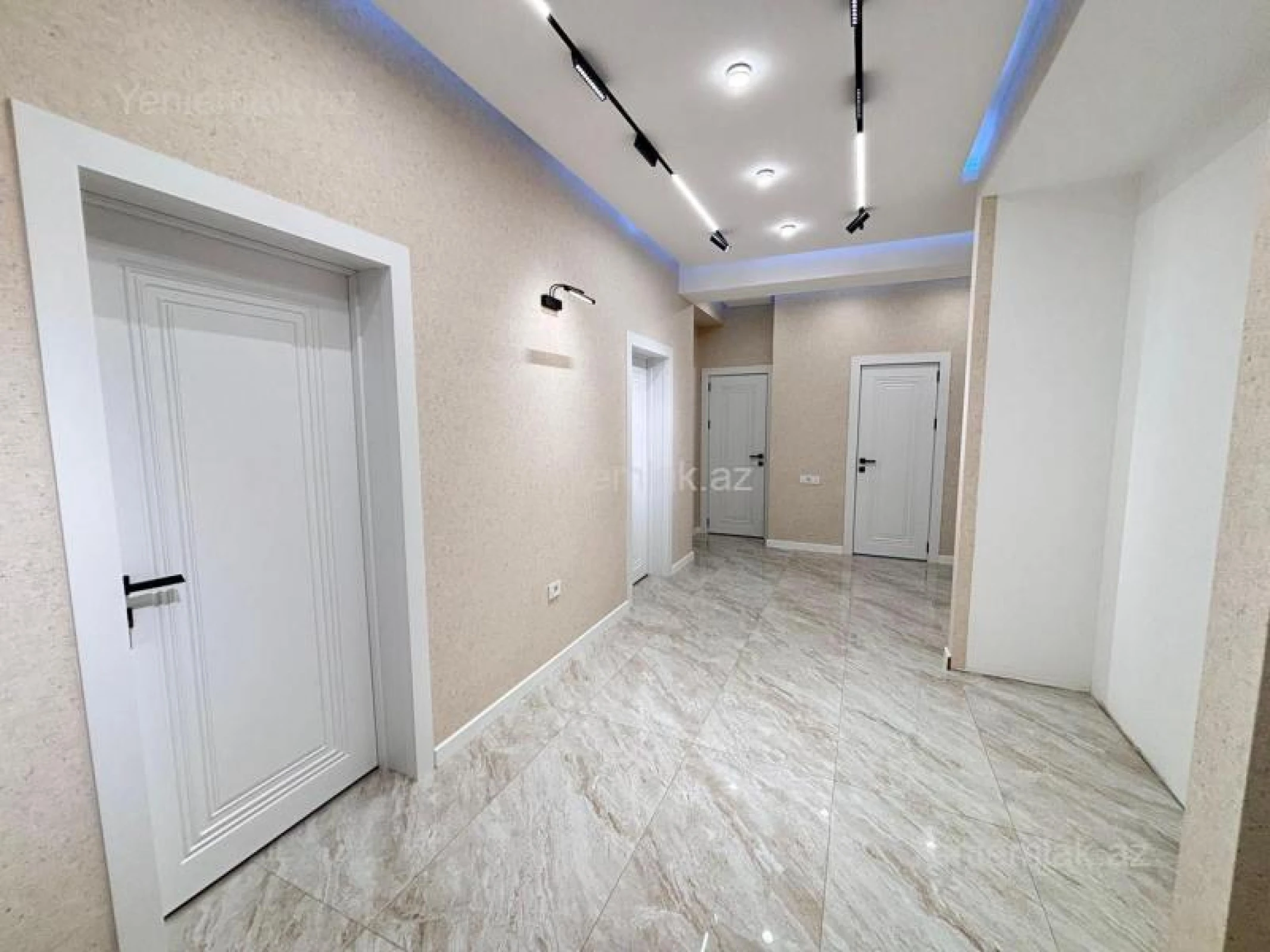 Satılır 3 otaqlı yeni tikili 139 m²