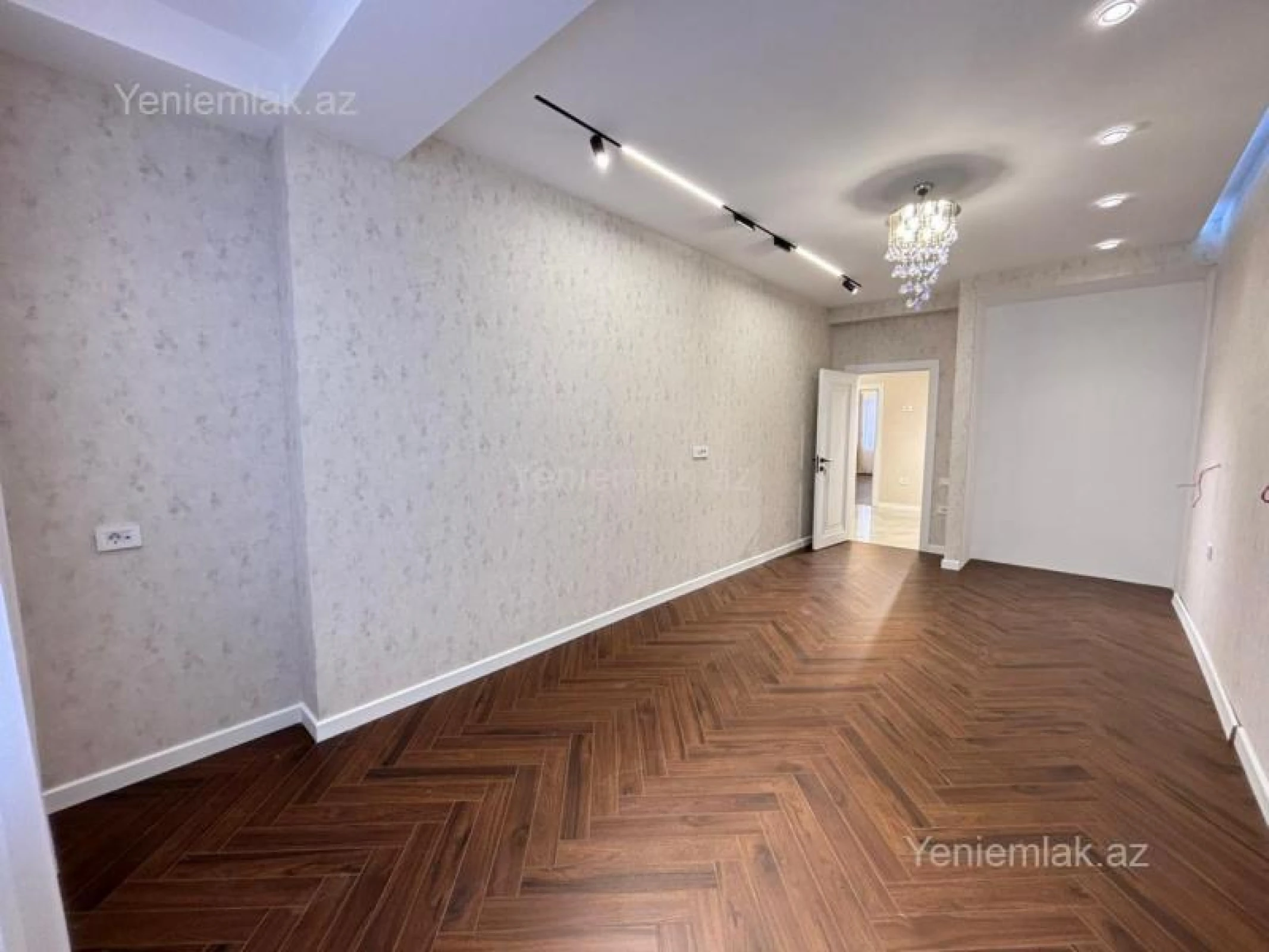 Satılır 3 otaqlı yeni tikili 139 m²