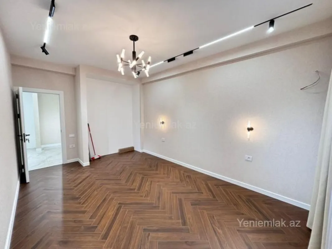 Satılır 3 otaqlı yeni tikili 139 m²