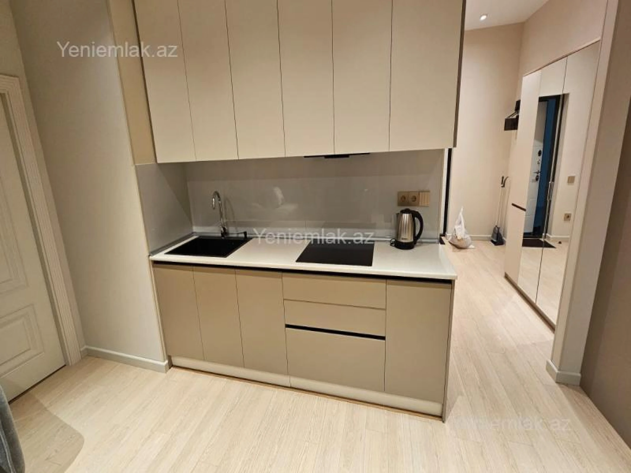 Satılır 2 otaqlı yeni tikili 73 m²