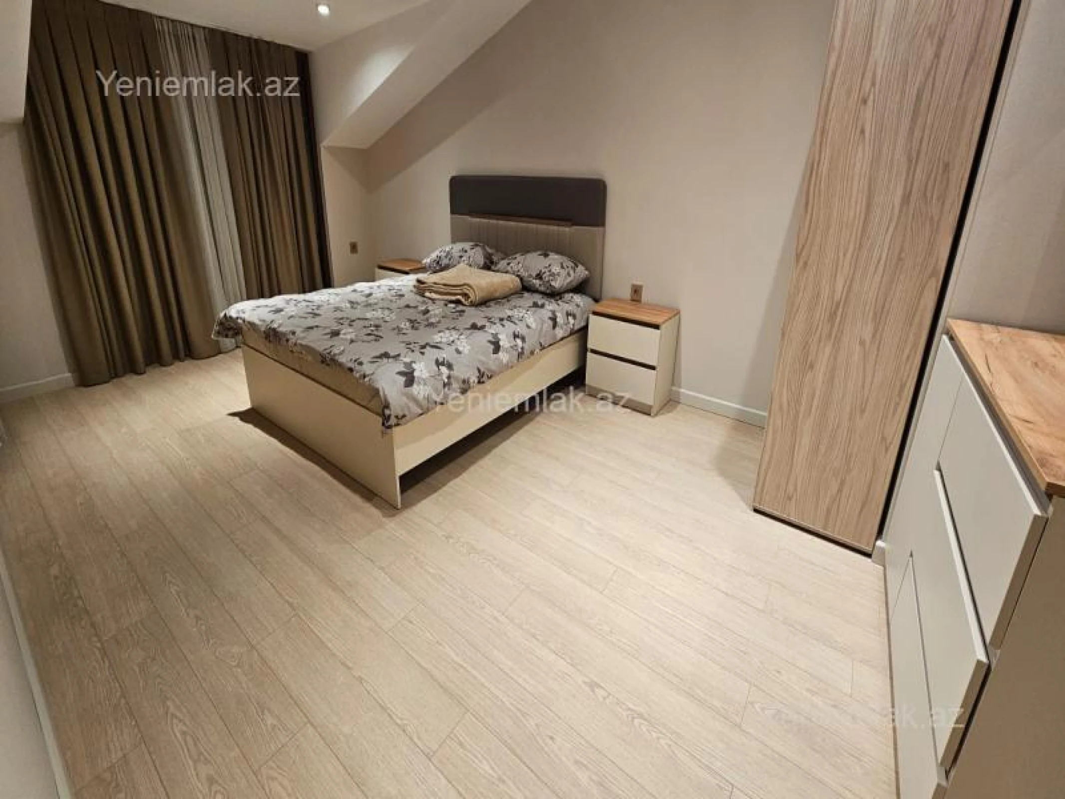 Satılır 2 otaqlı yeni tikili 73 m²