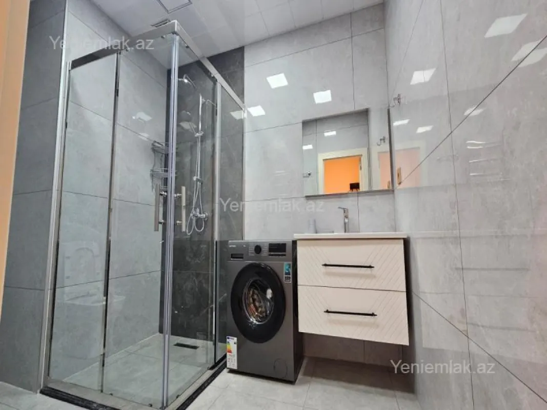 Satılır 2 otaqlı yeni tikili 73 m²